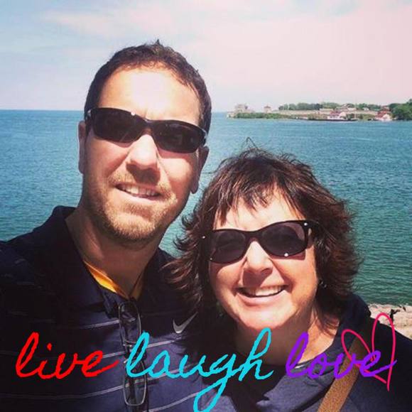 Meet your Posher, Maureen - Picture 1 of 1