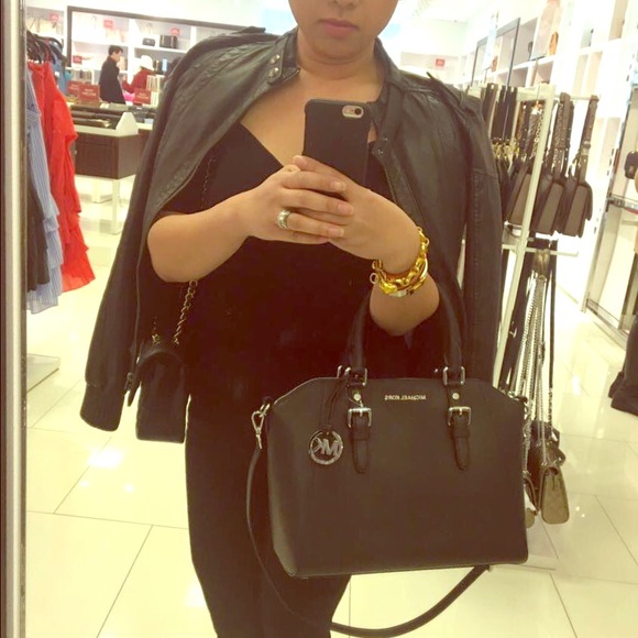 ❌SOLD!!! ❌Michael Kors additional photos - Picture 1 of 5