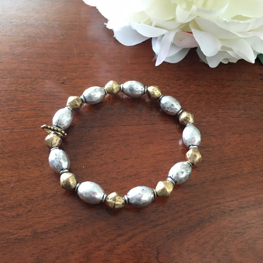 Silver and gold tone beaded bracelet