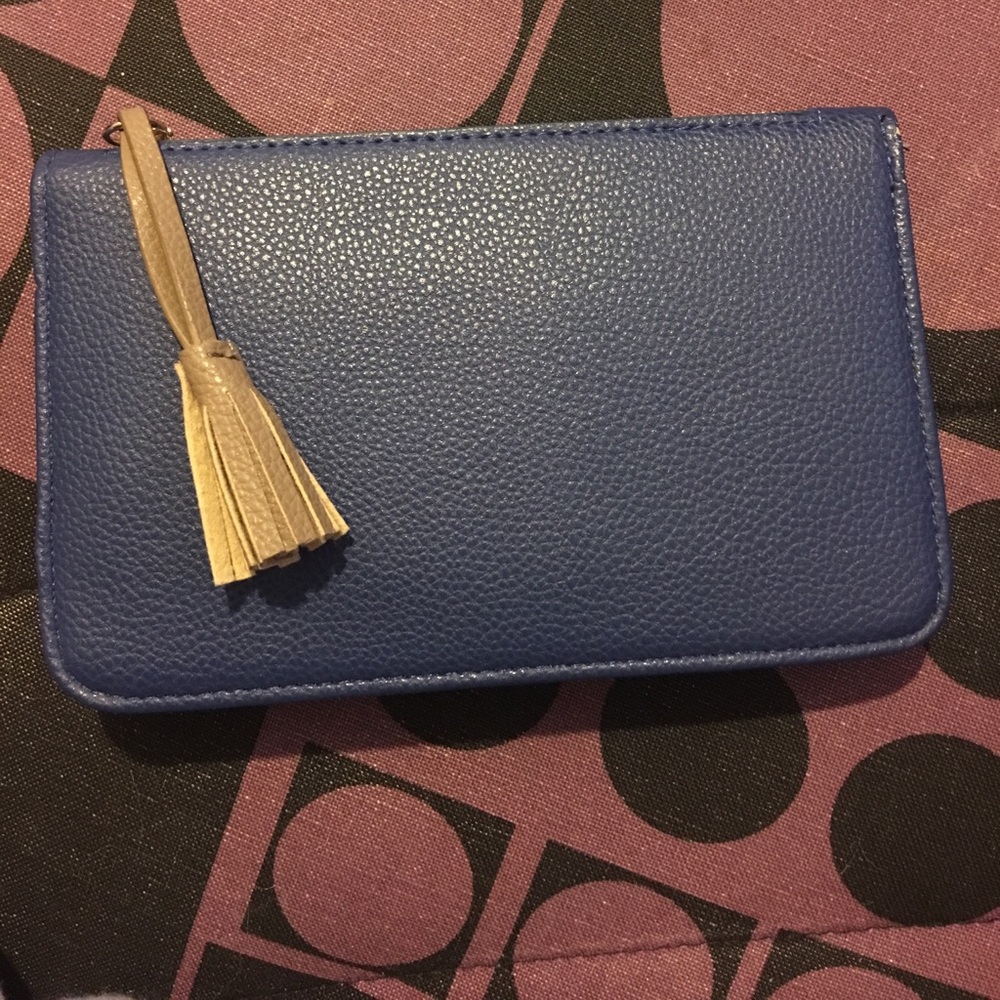 Chinese Laundry Blue Wallet