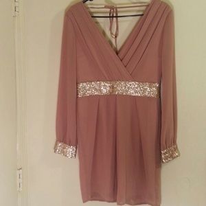 I'm selling a long sleeve dress. Not too short!