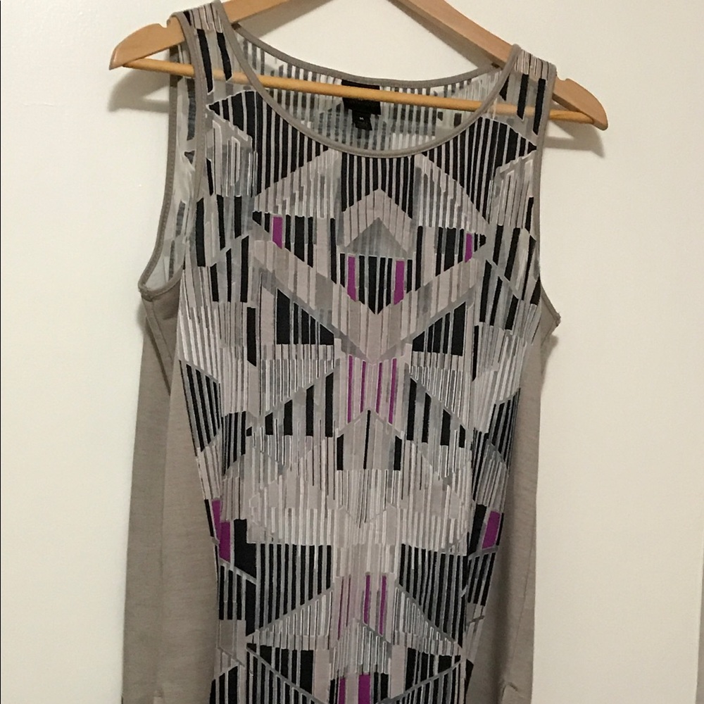 Colorful, sleeveless blouse