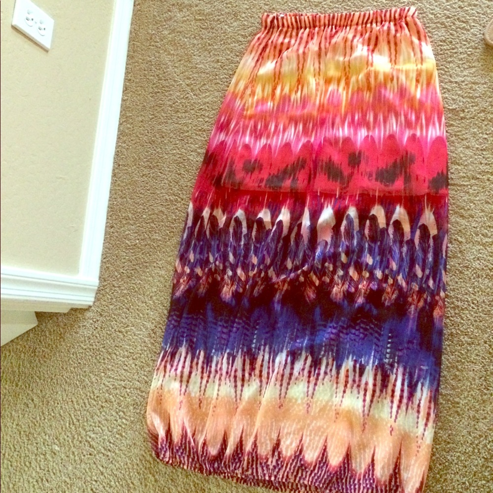 Maxi skirt