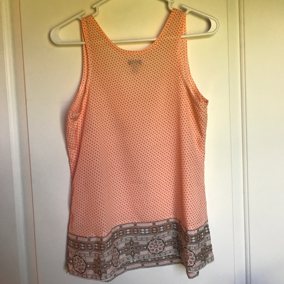 Old Navy Women's Tank Top Pink - Picture 2 of 4