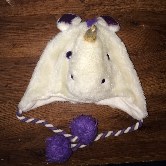 Kids Unicorn Beanie - Picture 3 of 4