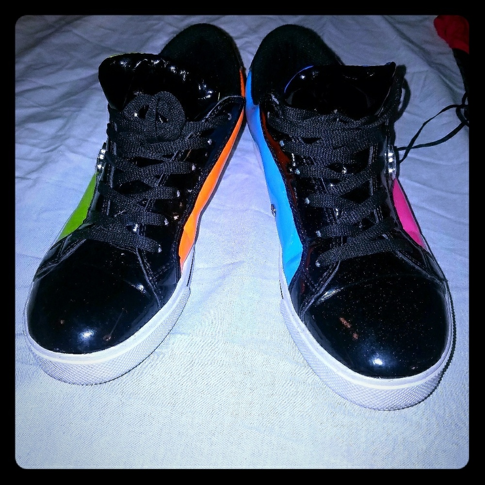 Gotta Flirt Multi color shiny tennis shoes