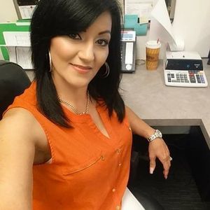 Meet your Posher, Soniad