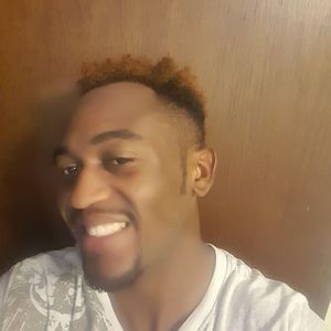 Meet your Posher, Laron