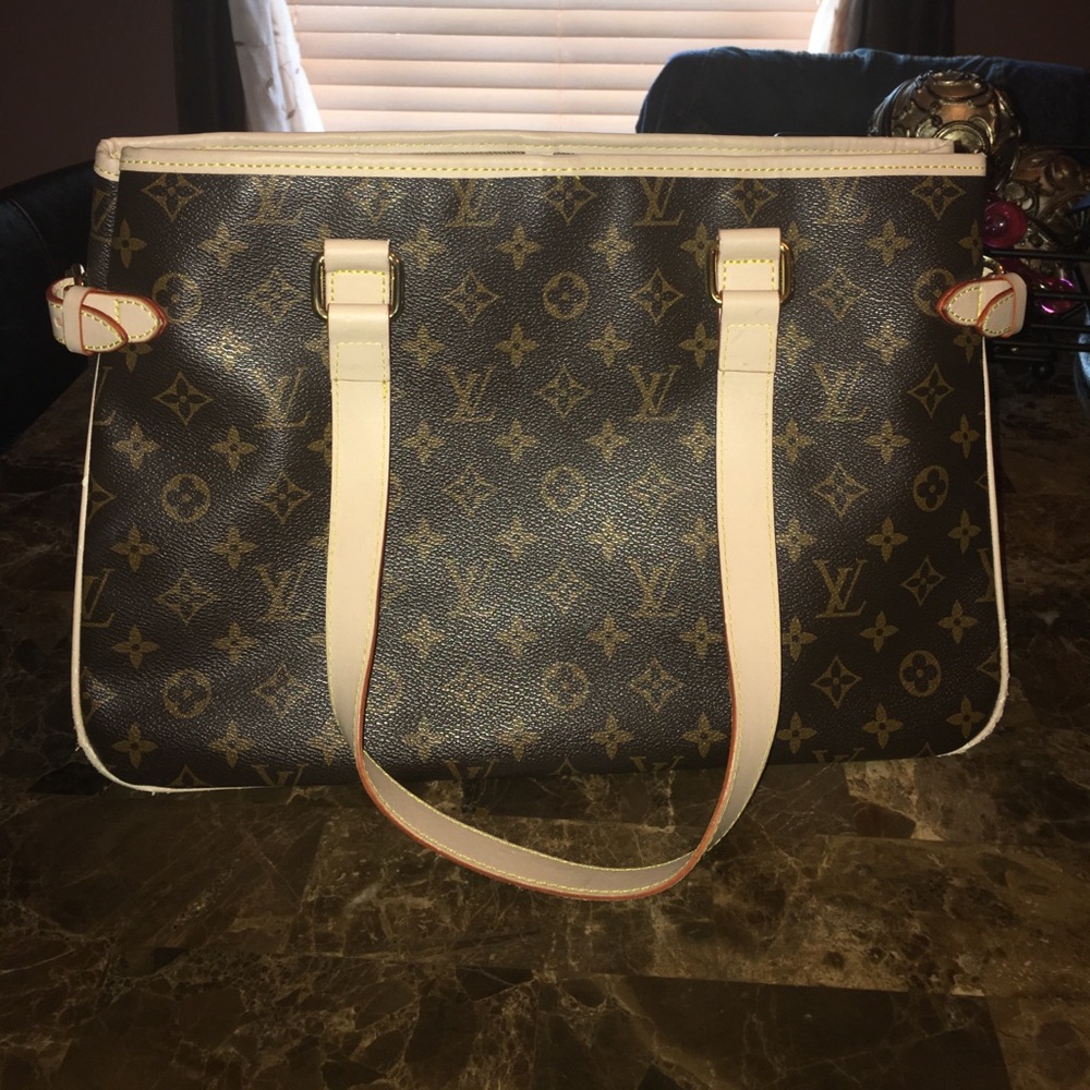 LV purse