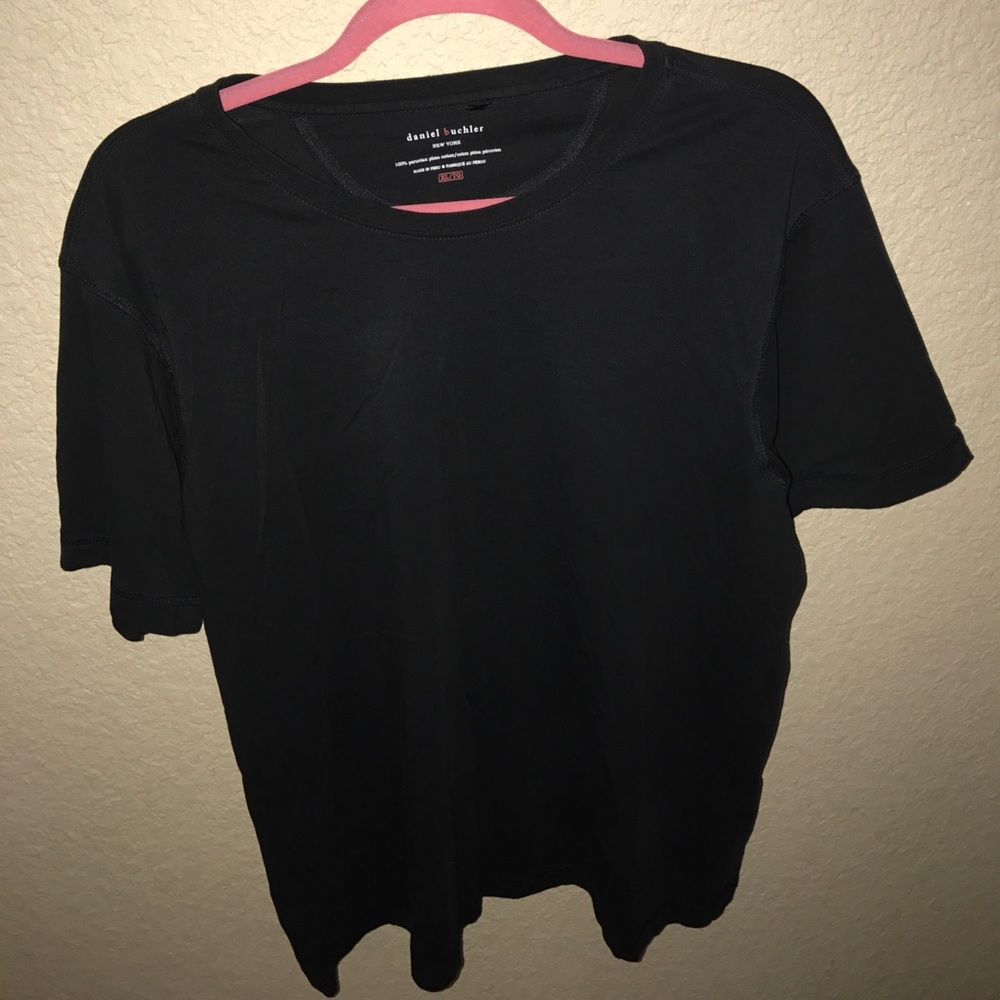 Black t shirt