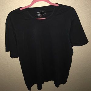 Black t shirt