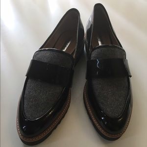 Black and gray Loafers