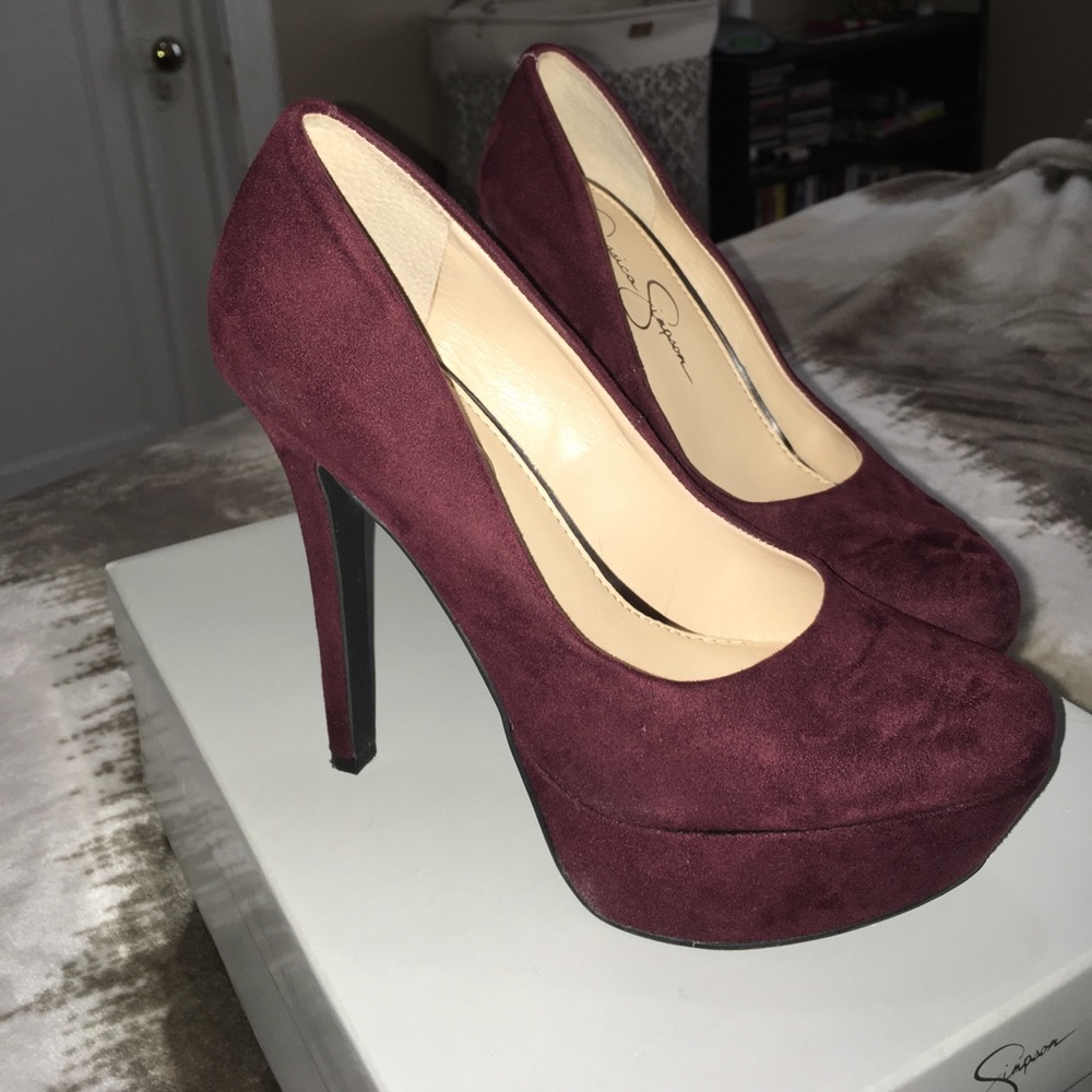 Burgundy Microsuede Pumps size 6M-jessica simspon