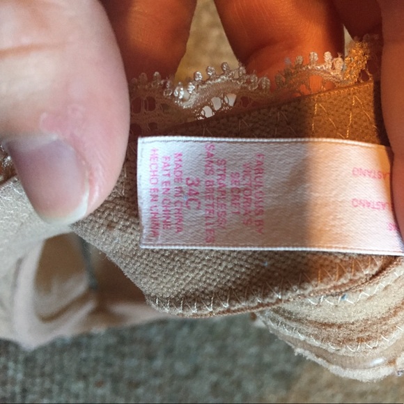 VS PINK strapless bra - Picture 2 of 3