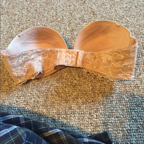 VS PINK strapless bra - Picture 3 of 3