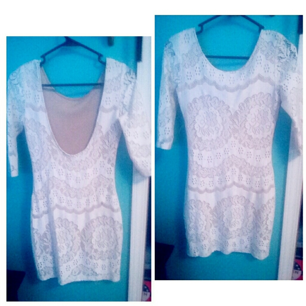 Beautiful long slevee dress