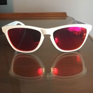 Used Authentic Oakley Frogskins