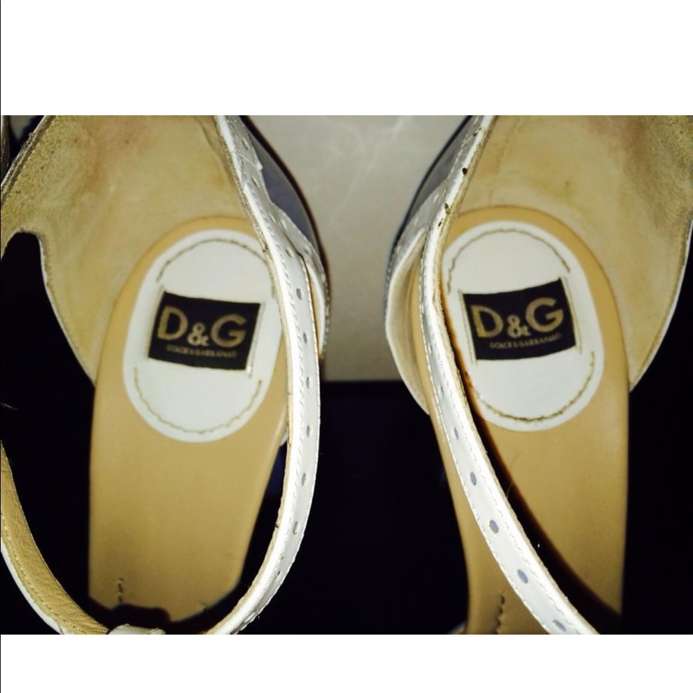 (SOLD)Dolce & Gabbana Mary Jane Saddle Platforms - Picture 5 of 7