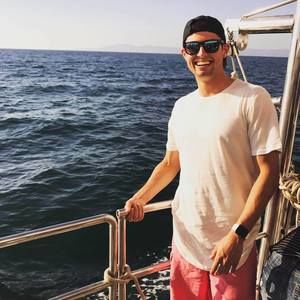 Meet your Posher, Jayme