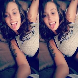 Meet your Posher, Sabrina