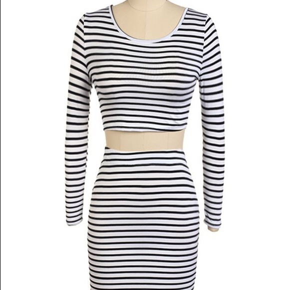 Flash Sale! "Brandi" || B&W Striped Two-Piece Set - Picture 4 of 5