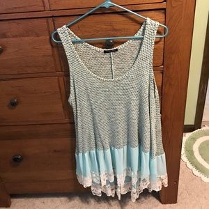 👀look👀 Super cute top