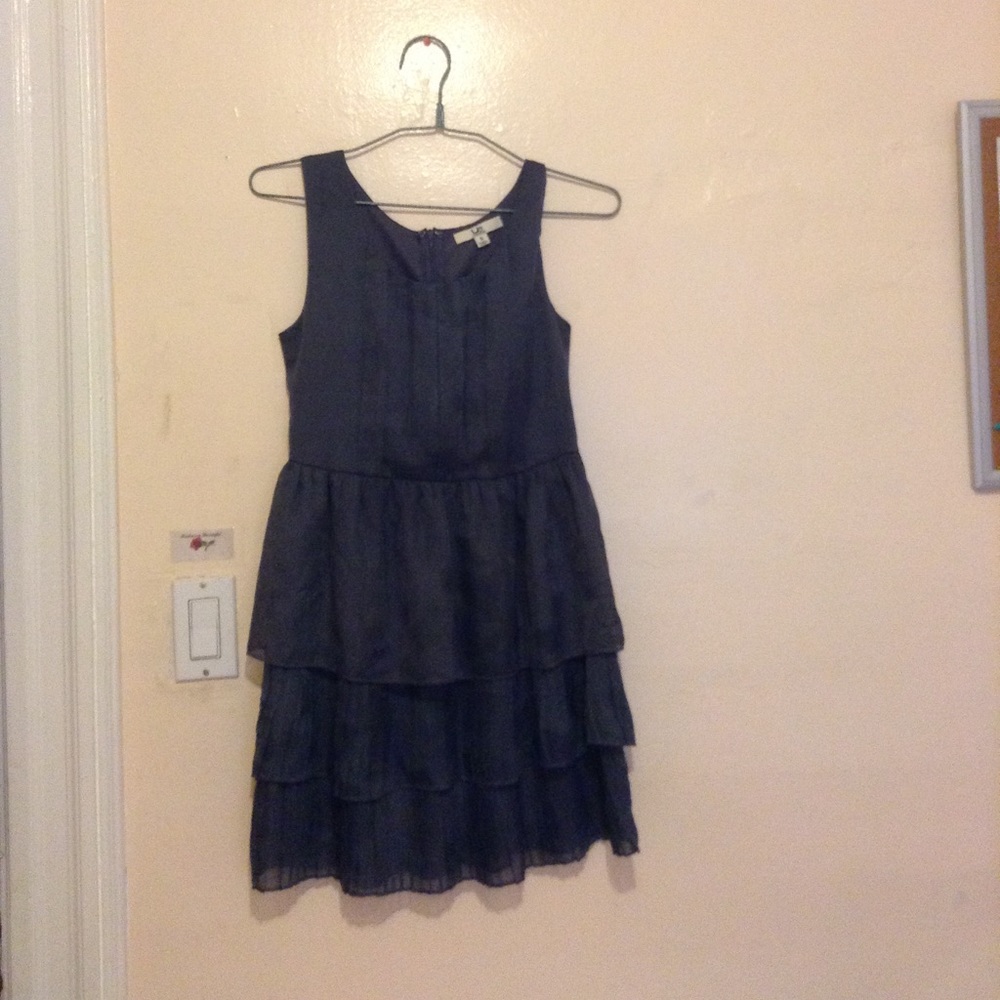 Gray dress above the knee ruffle detailing