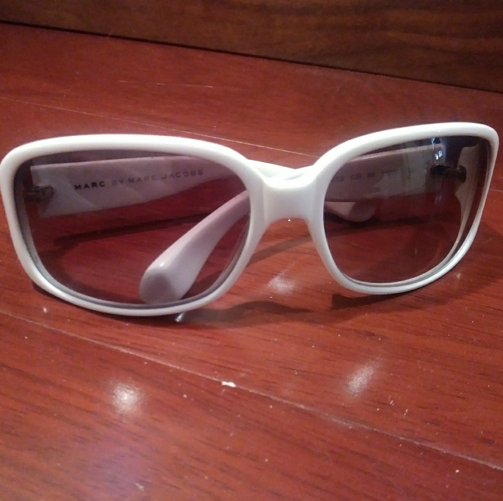 Marc by Marc Jacobs Sun Glasses