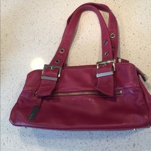 Perlina magenta leather purse