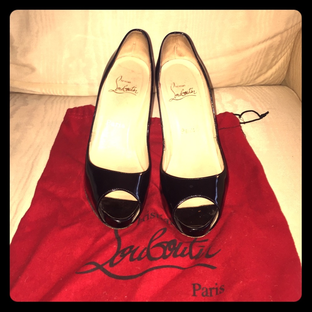 Christian Louboutin Very Prive peep toe pumps
