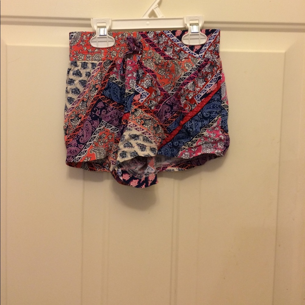 Multi color shorts