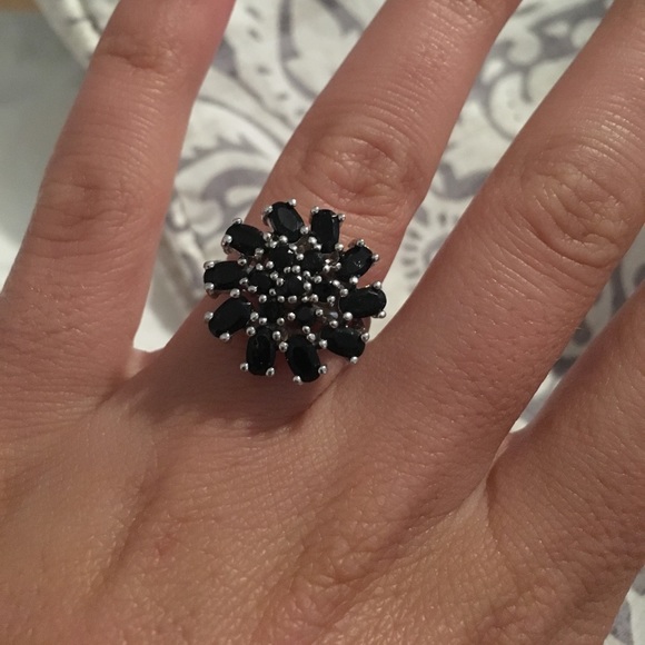 Ring - Picture 2 of 3