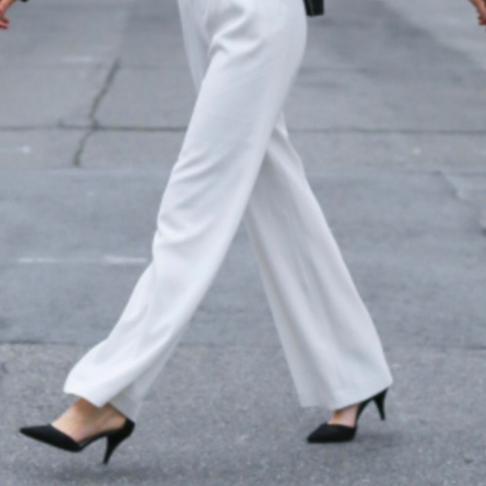 Wide leg white trouser/pant