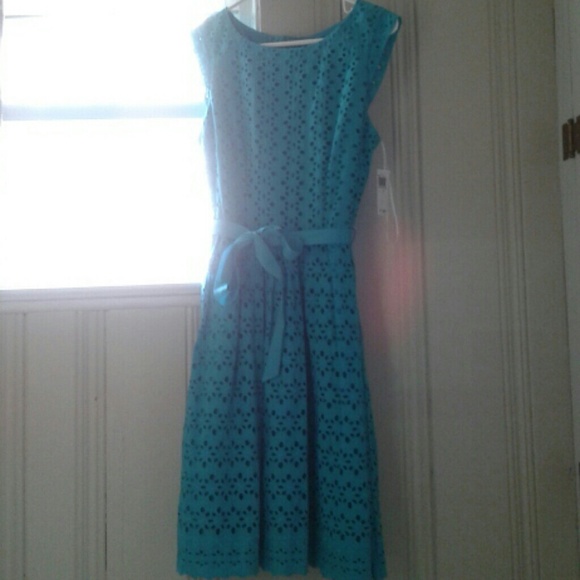 Dress - Picture 1 of 1