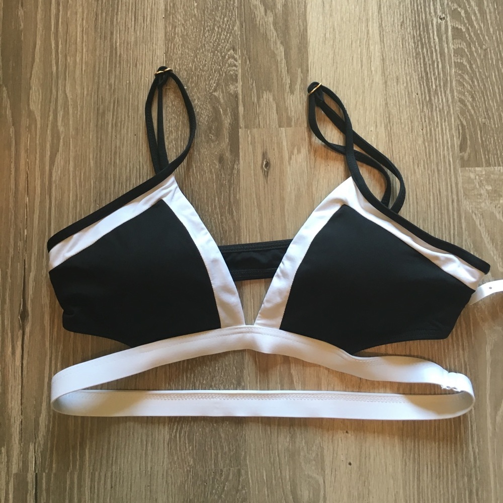 New L Space Domino Platinum Bikini Top size L
