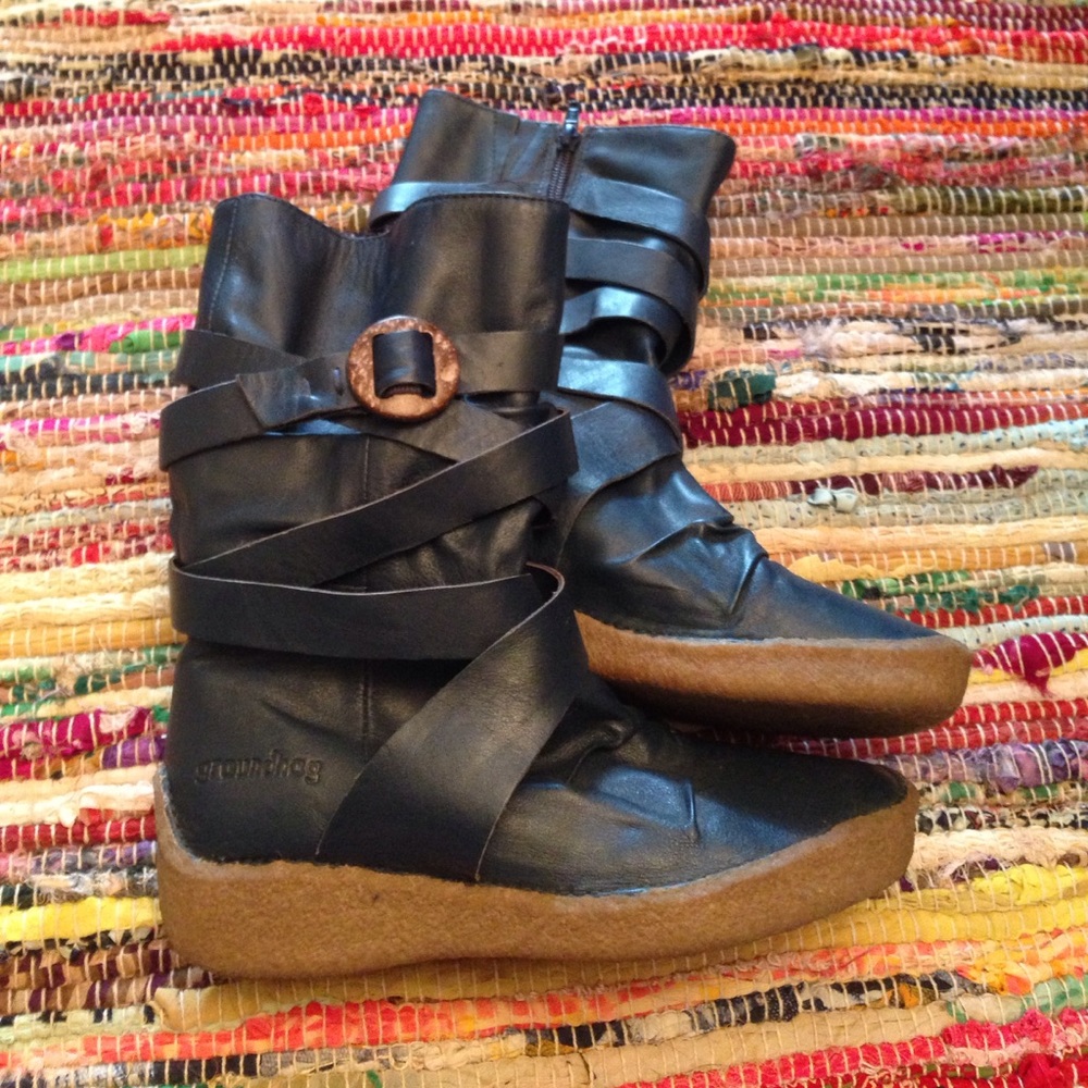 Groundhog Molly II Navy Leather Boots