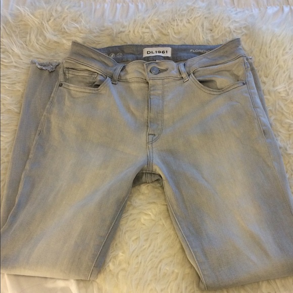 DL1961 Florence Crop ( Color: Legendary) - Picture 1 of 4