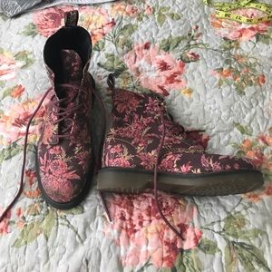 Dr Martens THE ORIGINAL boots 😍