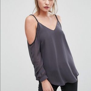 Chain Detail Cold Shoulder Top
