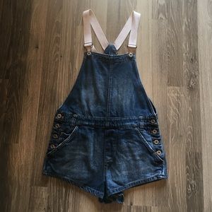 Free People Overall Shorts size 25