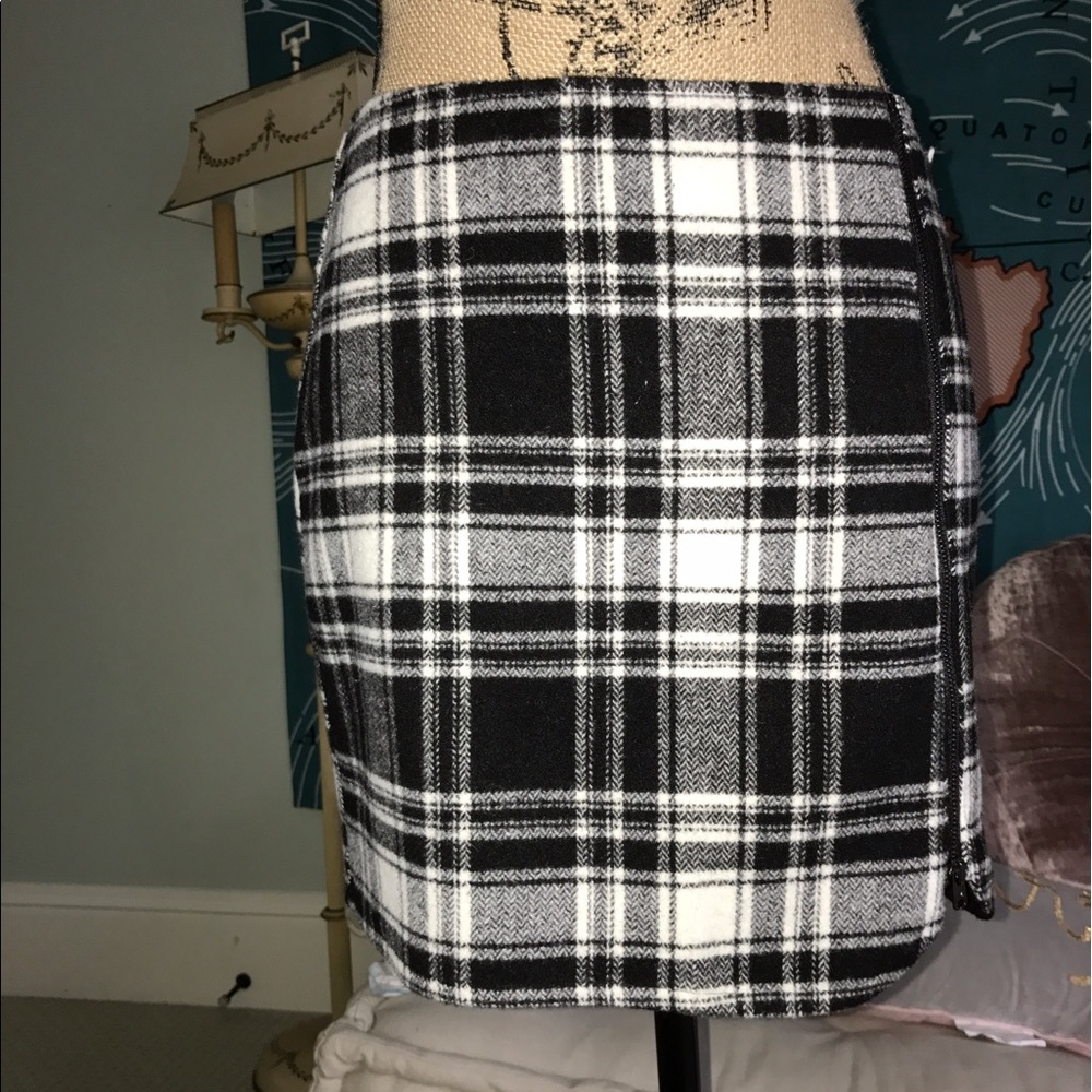 Hollister Plaid skirt