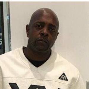 Meet your Posher, Javier