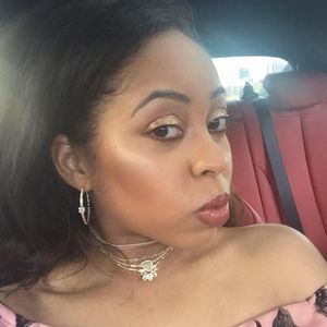 Meet your Posher, Kellie