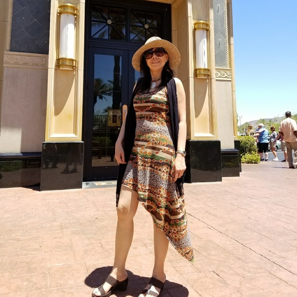 Meet your Posher, Editha - Picture 1 of 1