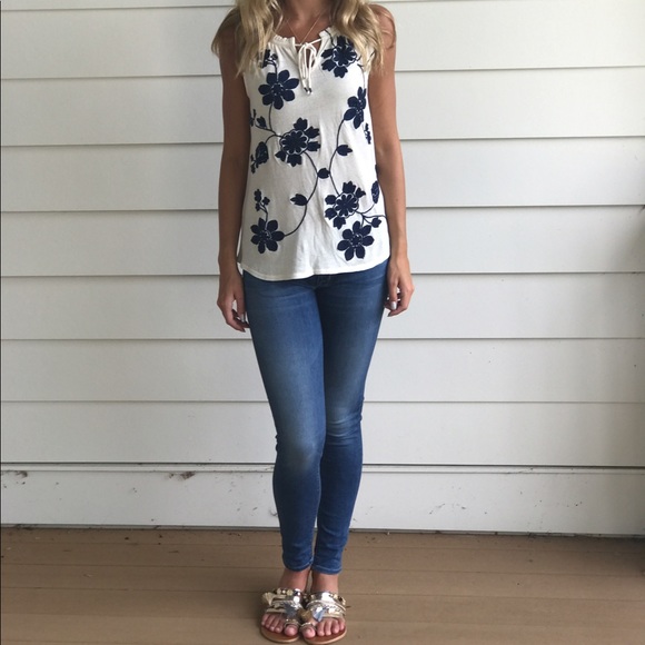 Lucky brand shirt - Picture 3 of 4