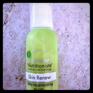 Garnier Nutritioniste -daily regenerating serum
