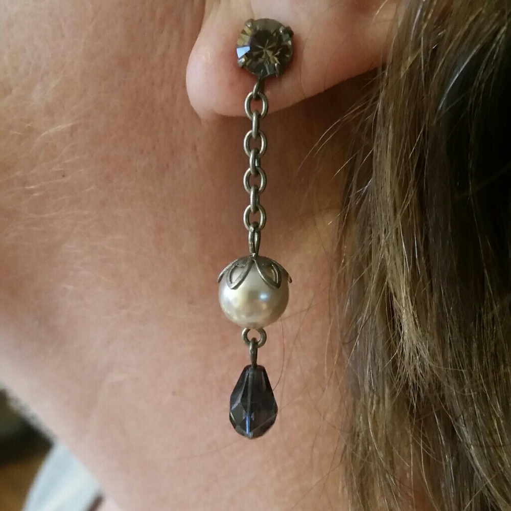 Sabika Silver Drop Earrings w/ Crystal and Pearl