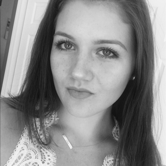 Meet your Posher, Trin - Picture 1 of 1