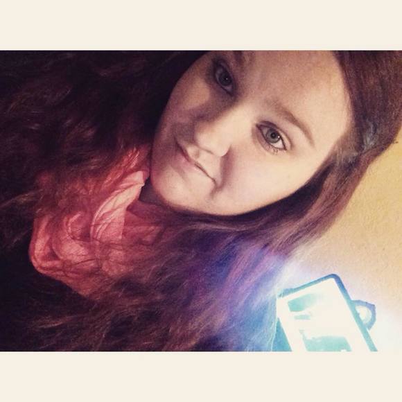 Meet your Posher, Samantha - Picture 1 of 1