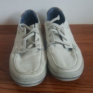 Skechers canvas boatshoes, relaxed fit memory foam